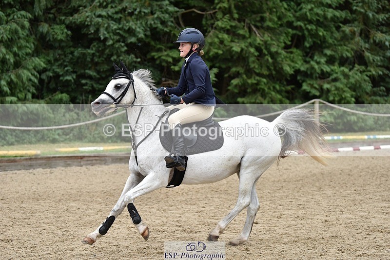 240802-110448-02586 - 80cm Round 1