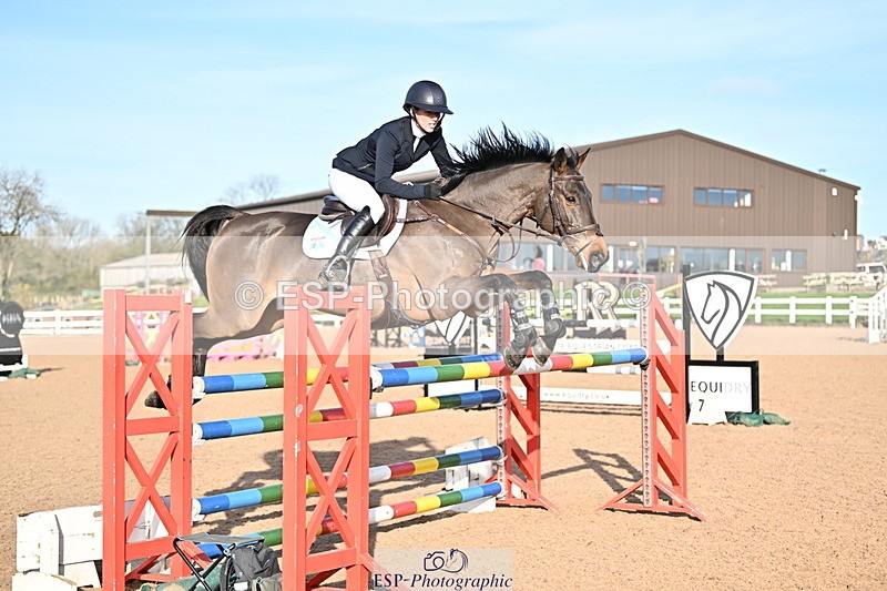 241113A-134747-00721 - Cls 05A&B Snr Fox & 1.20m Open