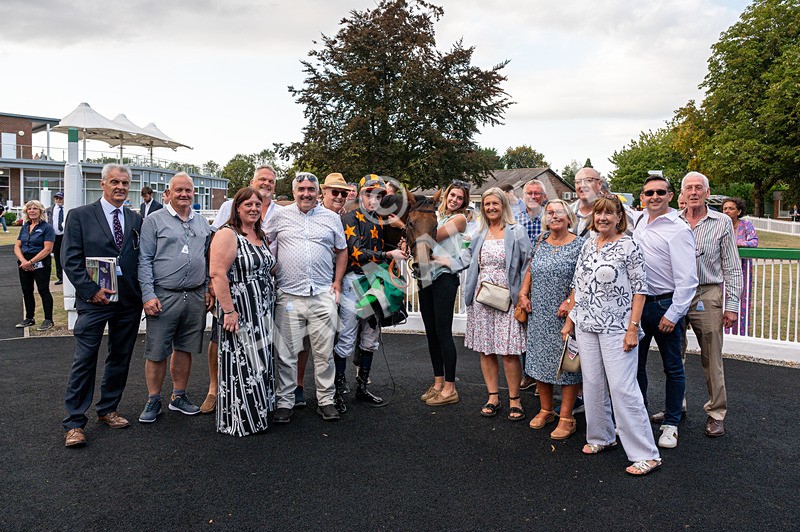 150825-Race 3-South Parade-8694 - Race 3