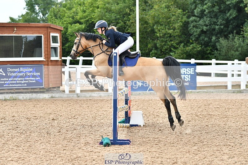 230819A-121207-00473 - Cls 25 Pony Newcomers & 1m Open