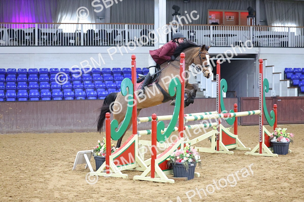 SBM_008409 - Class 21 - Nupafeed Supplements Senior Discovery/ 1m Open - First Round (1.00m)