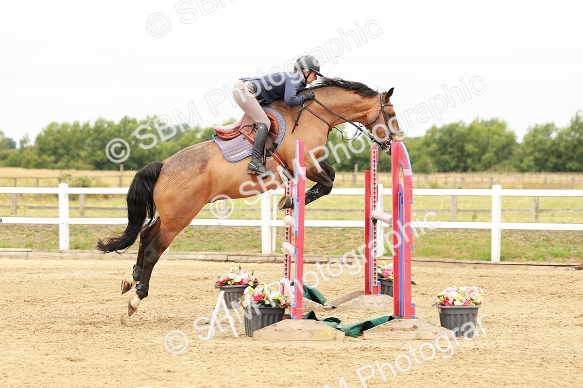 SBM_016806 - Class 20 - Senior Newcomers - 1.10m