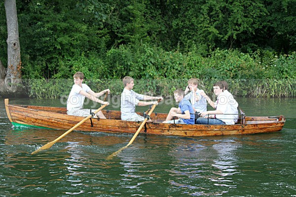 110702 YOUNG ROWERS IMG_7571 - HENLEY ROYAL REGATTA JULY 2011