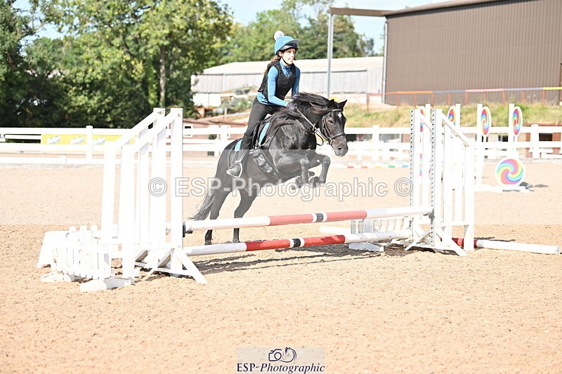 250821B-155141-00626 - Group B - Danielle