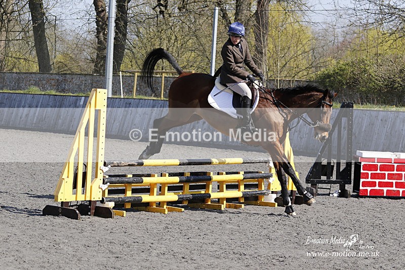 _EST0806 - Bourne Valley Riding Club Winter Showjumping 27/03/22