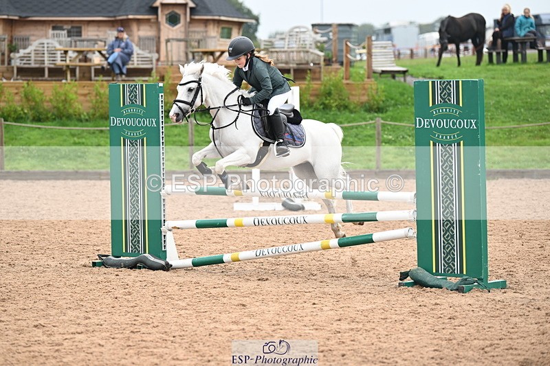 240907A-114059-01027 - Cls 2 Pony Small Team 70cm & 80cm