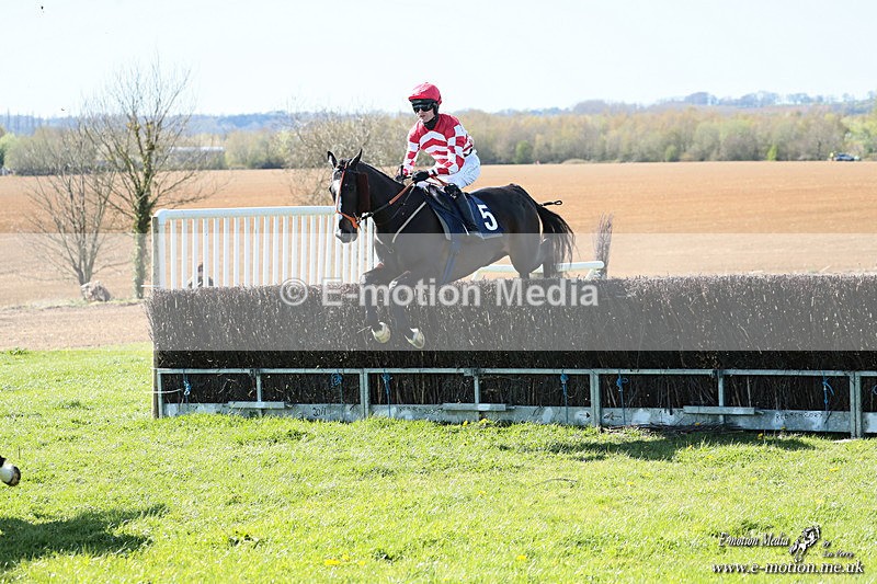 PtP 060426 315 - Paxford Races North Cotswold Easter Mon 06/04/26