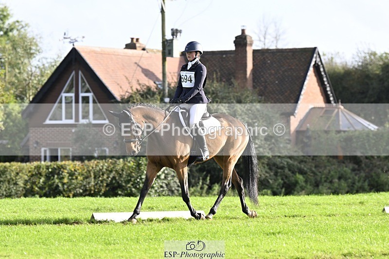 241025-153255-09850 - 594-Miya.Johns-BOWHAYLANDS.SKYFALL