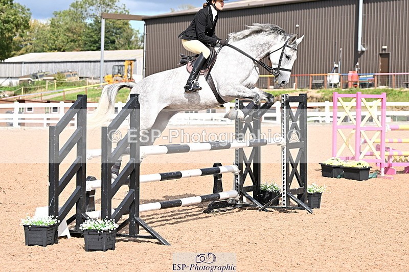 240912A-142508-01970 - Cls 12 1.05m Amateur Qualifier