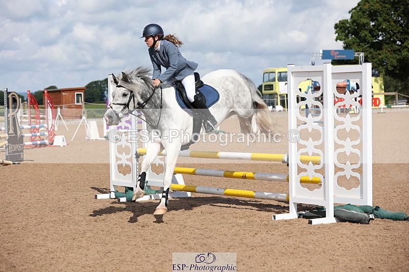 240714A-095603-01644 - Cls 3 A&B Pony BN & 80cm Open