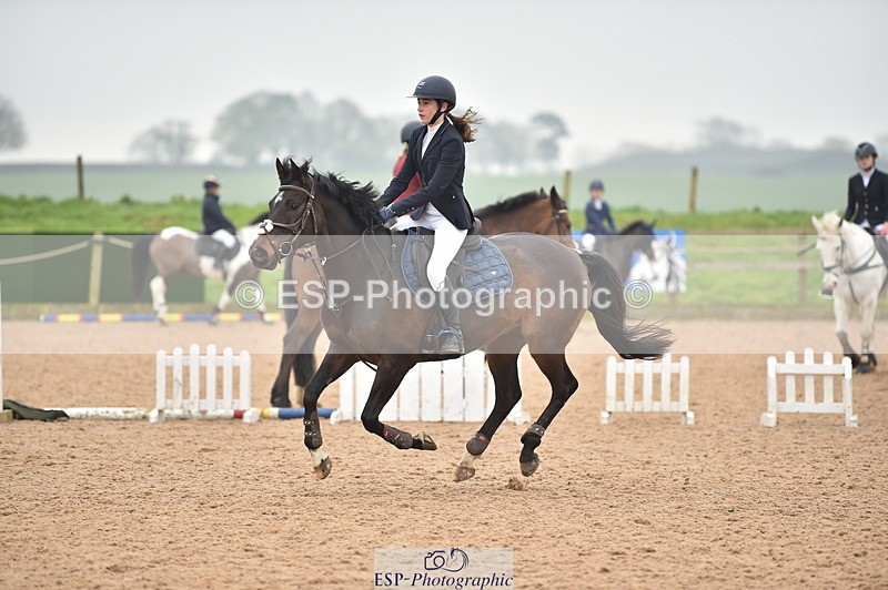 240331A-100552-00235 - 80cm First Round