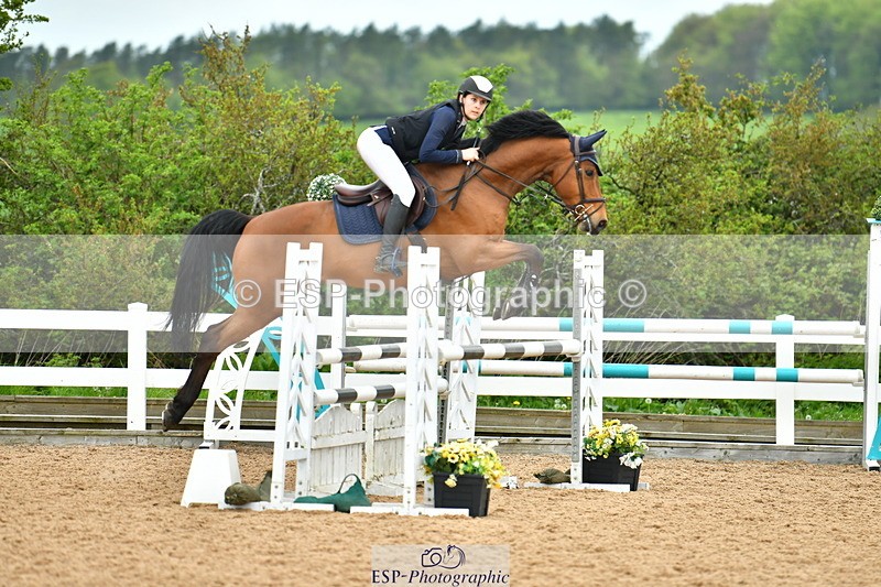 230507A-135017-08227 - Cls 43 1.05m Amateur Quali