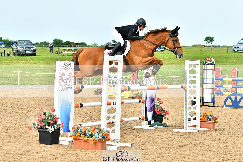 230611A-161220-06534 - Cls 29 Foxhunter