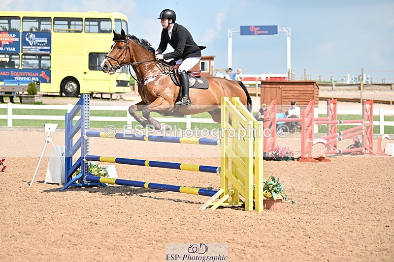 240509A-150822-02915 - Cls 5 1.05m National Am Quali