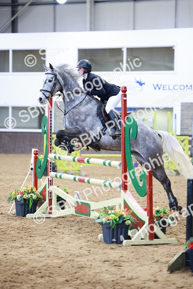 SBM_003613 - Class 11 - Senior Newcomers/ 1.10m Open