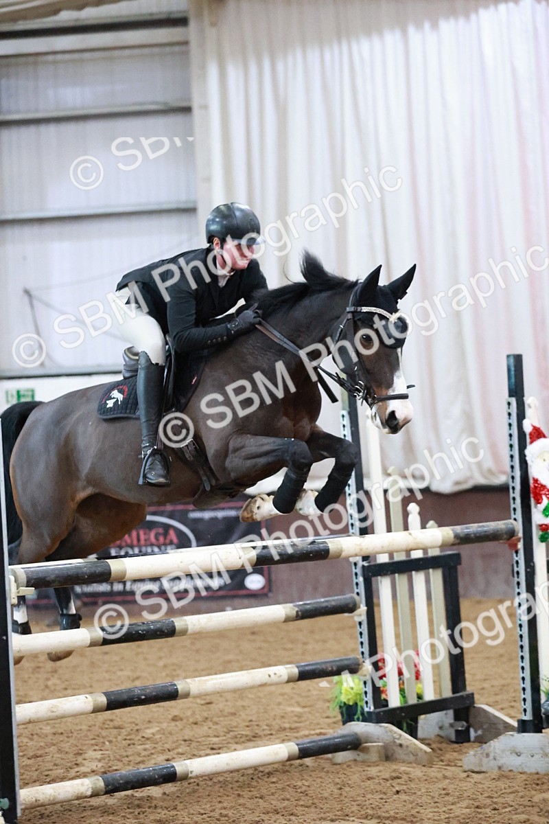 SBM_001233 - Class 5 - Senior Foxhunter 1.20m