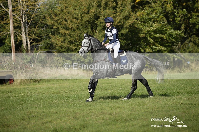  WWHT 171021 3879 - Open (1.00m)  17/10/21