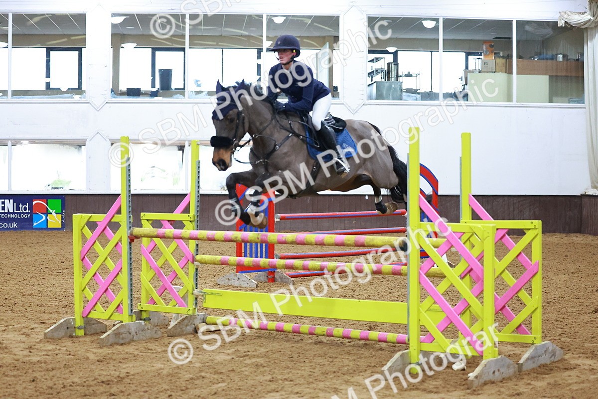 SBM_001947 - Class 4 - Senior Newcomers - 1.10m