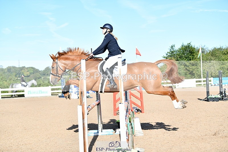 240913A-094027-02984 - Cls 20 Snr British Novice and 90cm Open
