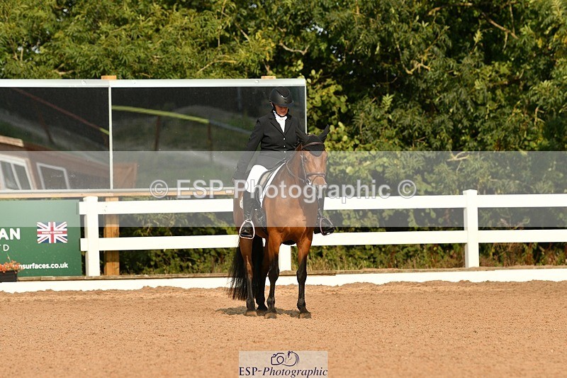 250817-092844-06927 - 049-Carolyn.GaleNewtown.Ringo