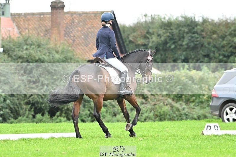 241024-122440-02722 - 325-Isobel.Gardner-FAERE.VENTURE