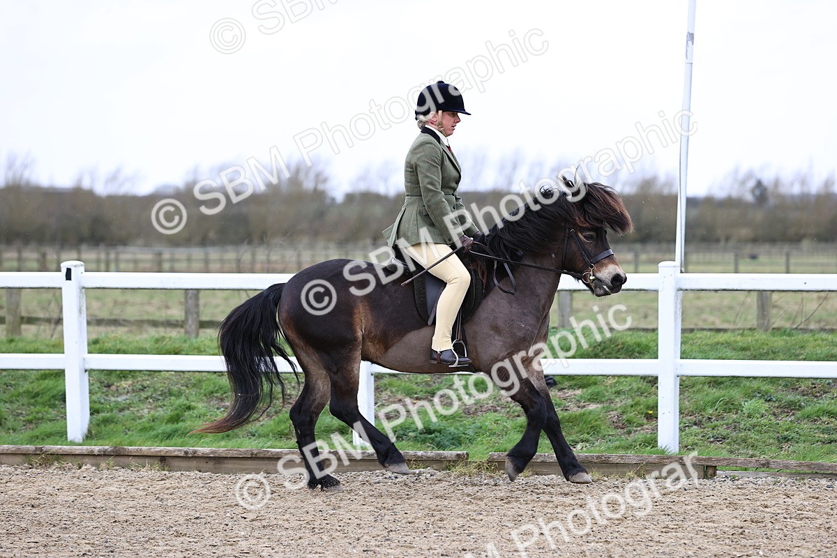 SBM_007426 - Class 31-32 - M&M Confined Novice Small-Large