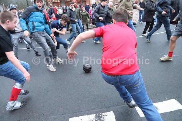 AA075746 - Christmas Boys Ba'