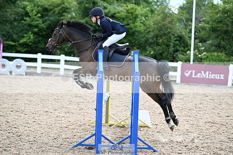 240611A-171619-00499 - 70cm