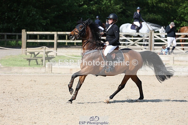 230513-094844-03550 - Cls 18 Snr 1.05m Open