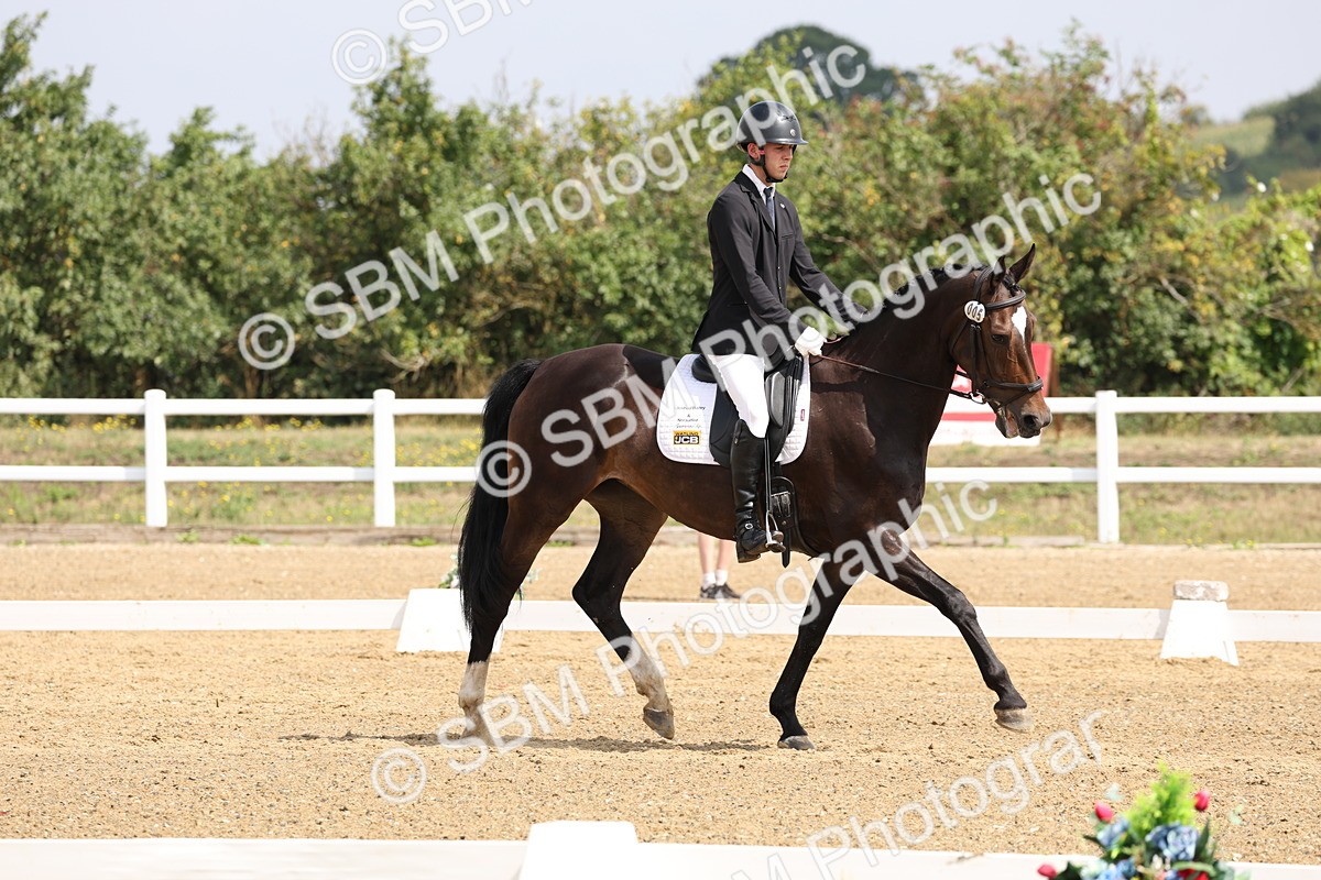 SBM_005889 - Class 6 - Novice 6 - 10.26-11.29