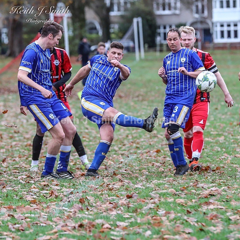 9KJS1527 - Nene League Sunday 16th November 2025 Abington Park