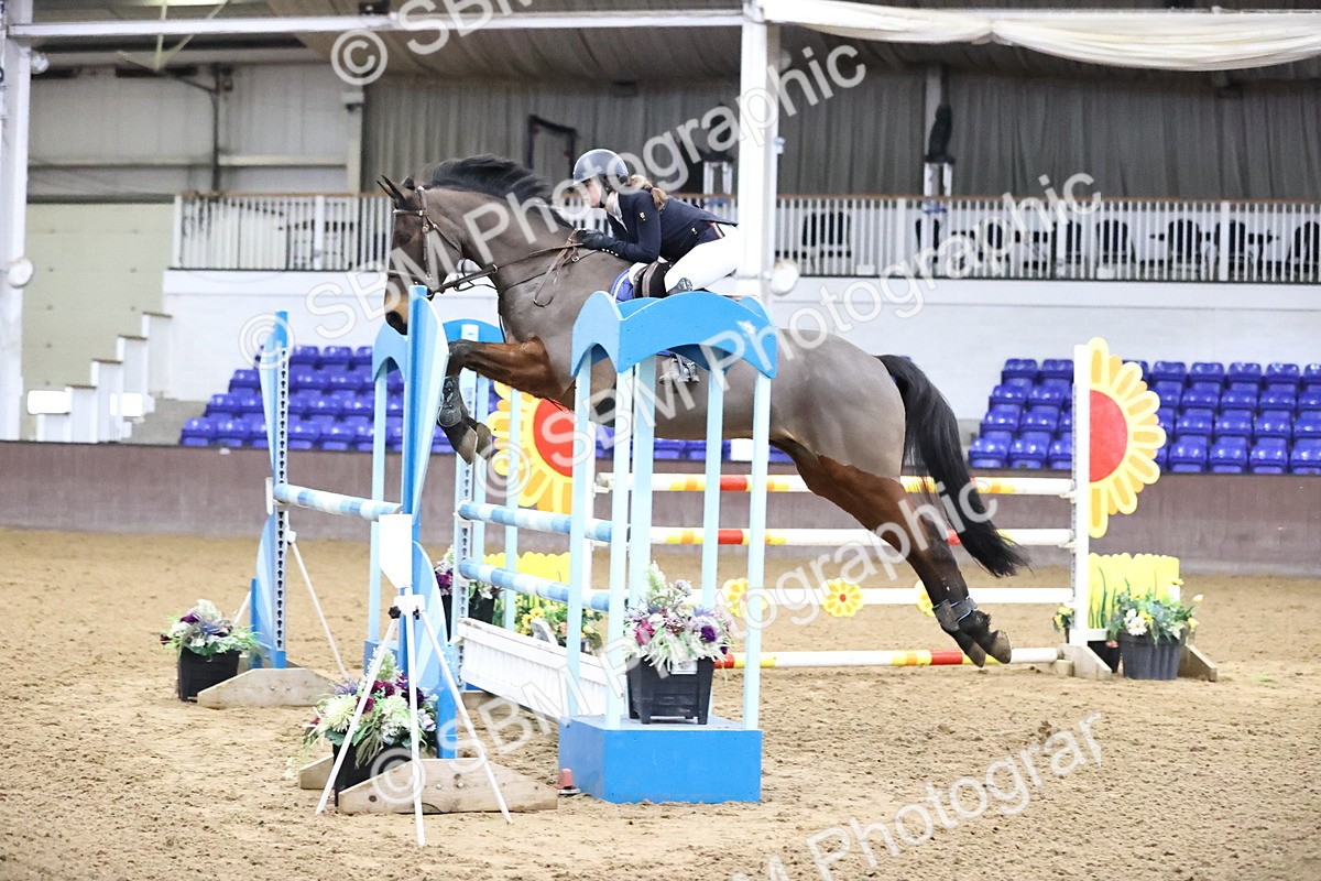 SBM_006086 - Class 18 - Senior 1.15m Open Inc Members Cup Q