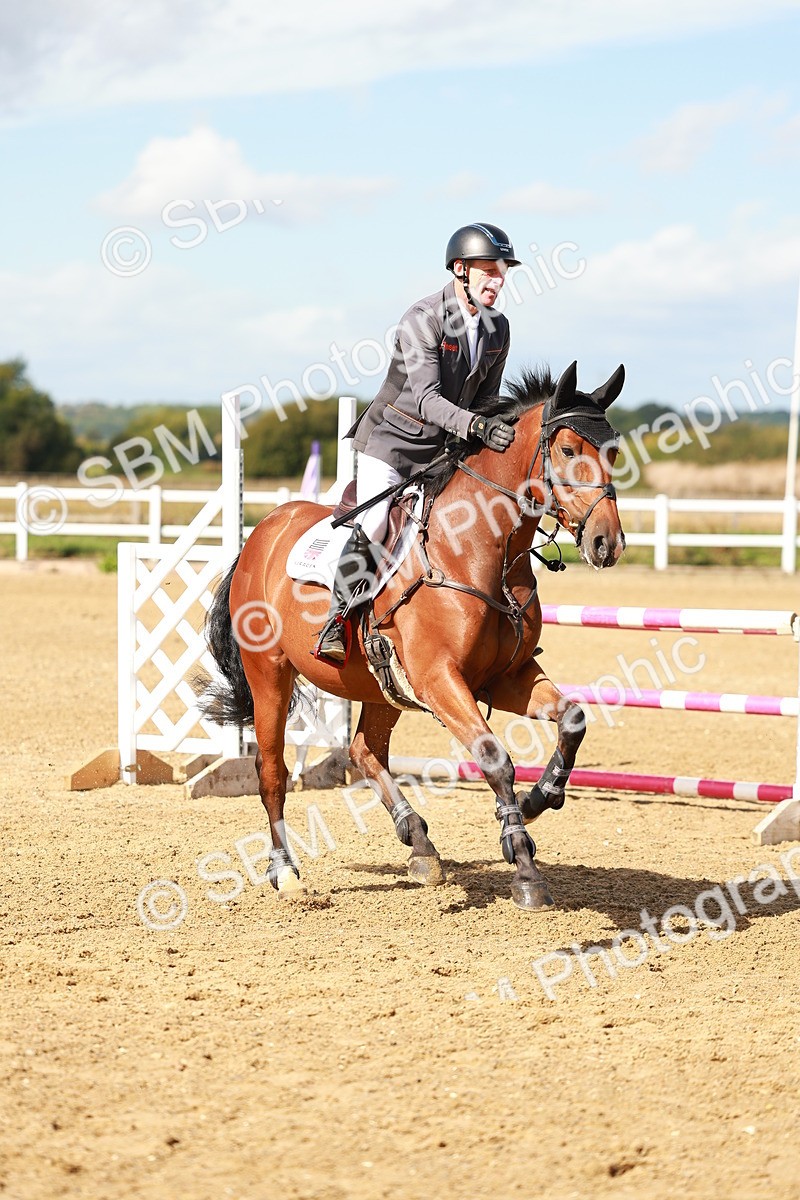 SBM_000679 - Class 3 - Senior Discovery - 1.00m