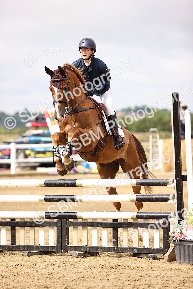 SBM_012746 - Class 13 - Senior British Novice - 90cm Open