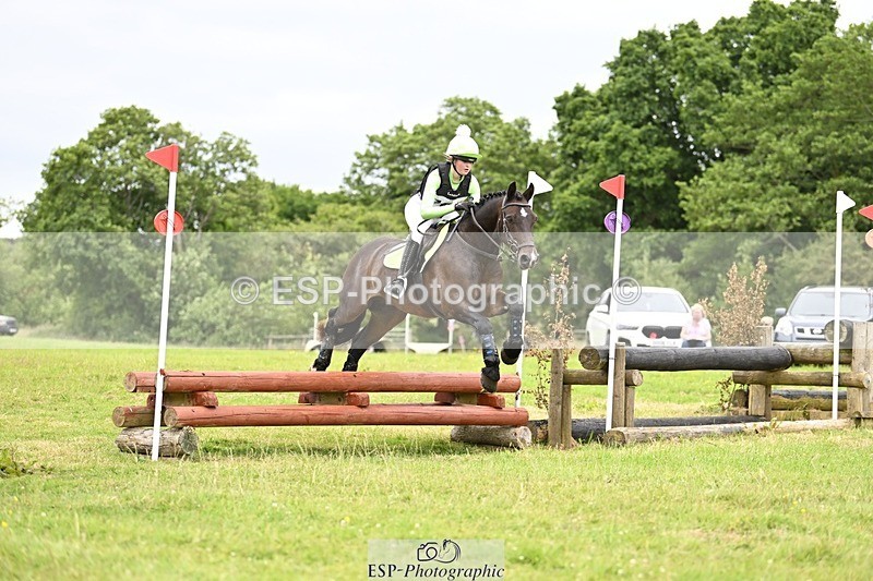 240630-153954-02738 - 708-Maddie_Julian-Carbis_Jewels