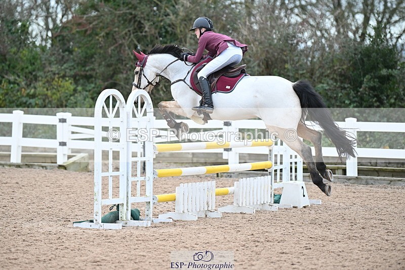 231119A-113243-05433 - Sun Cls 5 Newcomers & 1m Open