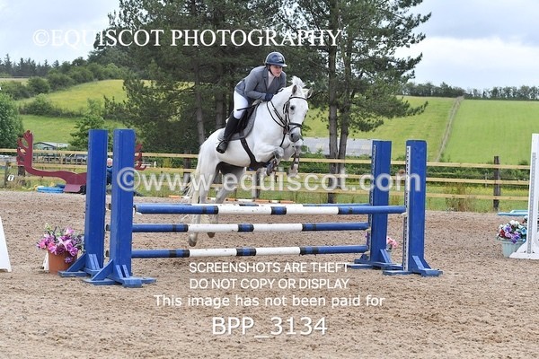 BPP_3134 - CLASS 13 SUN Senior BritiNovice/ 90cm Open