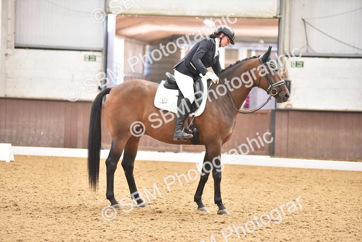 SBM_011003 - Class 8 - Novice 5