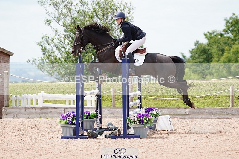 250608-130510-02811 - Cls 9 Pony Newcomers and 1m