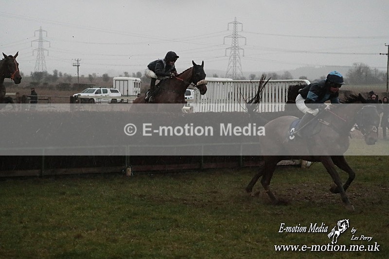 PtP 260125 1265 - Cocklebarrow Point-to-Point racing with the Heythrop Hunt 26/01/25