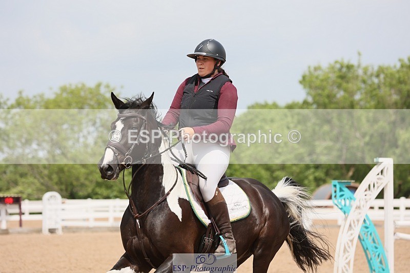 250523-121747-01250 - Cls 09 A&B  Snr Disc & 1.00m Open