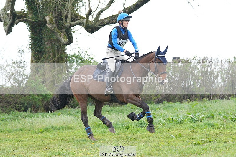 250419-103203-09069 - 409-Charlotte.Bradbury-KENSINGTON.EMPIRE