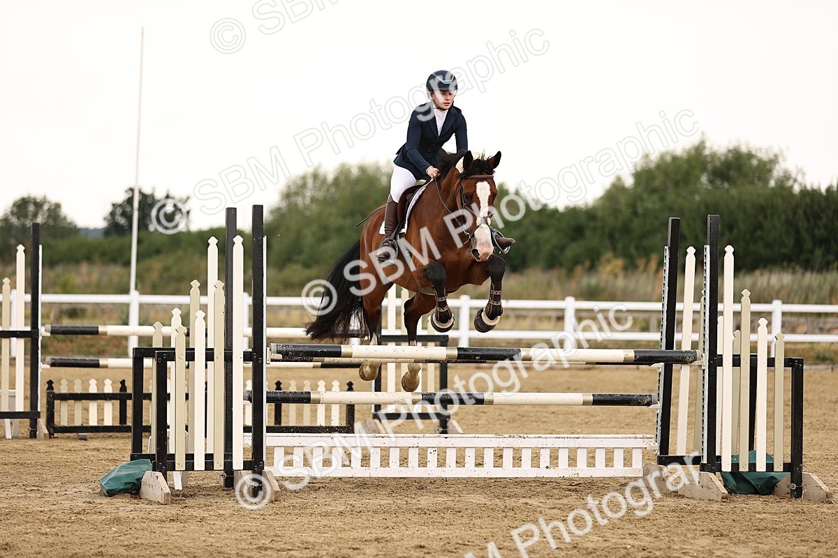SBM_026412 - Class 12 - Amateur Championship Qualifier 1.05m