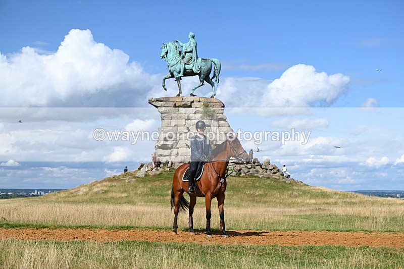 DSC_0031 - Time at Statue 15:11 to 15:58