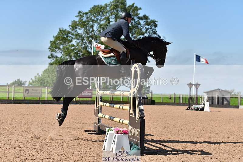 230810A-113208-00893 - Cls 9 Foxhunter