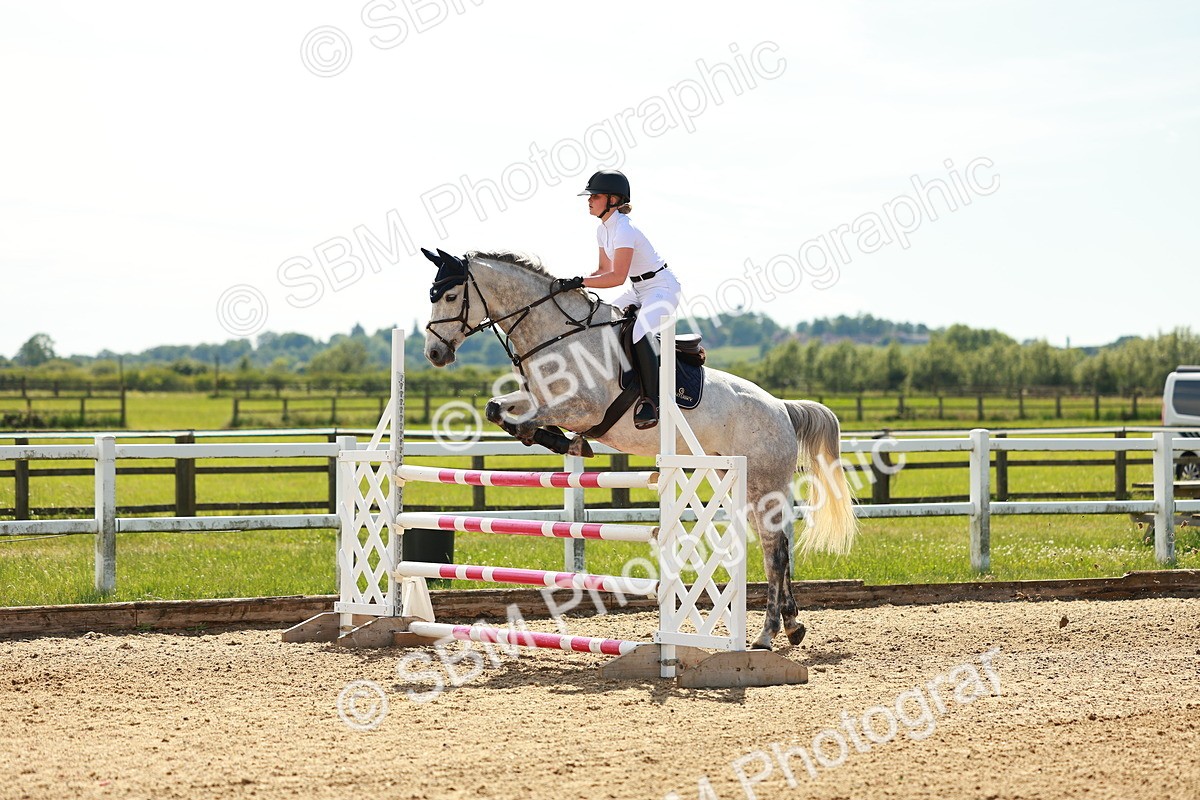 SBM_002557 - Class 4 - Senior Newcomers - 1.10m