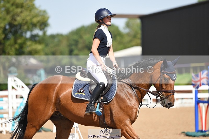 230906A-130346-00405 - Newcomers & 1.10m Open