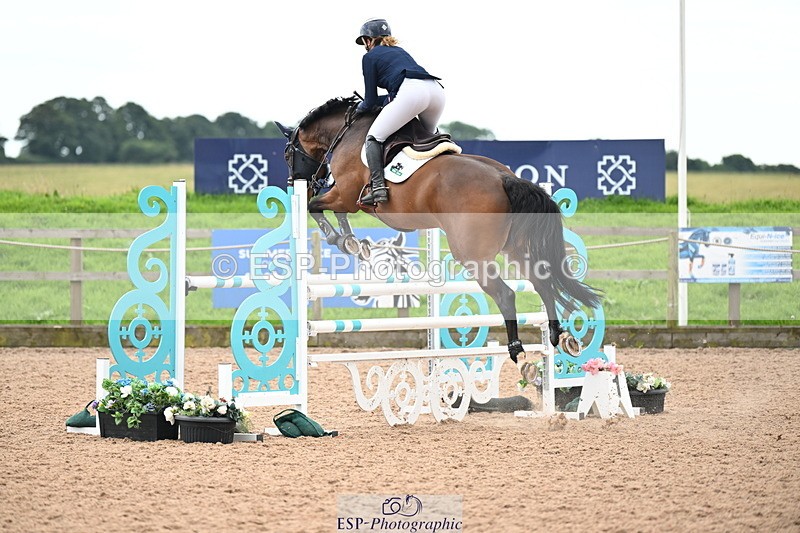 240727A-160630-06085 - Cls 16 Snr Foxhunter