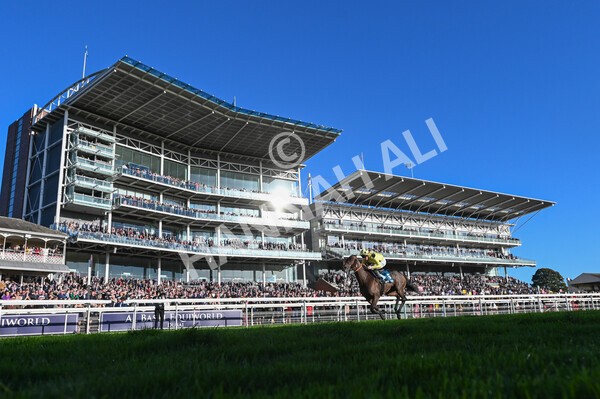 yr08102022r6-26 - Race 6 4.25pm The Watch Racing Online Free With Coral Handicap Stakes