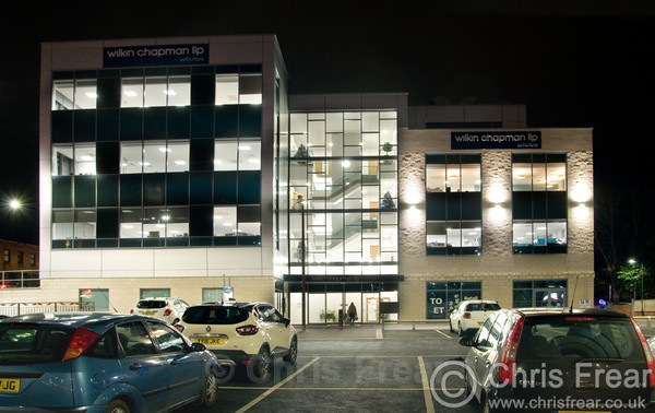 Wilkin Chapman Office Building - Nocturnal Townscapes